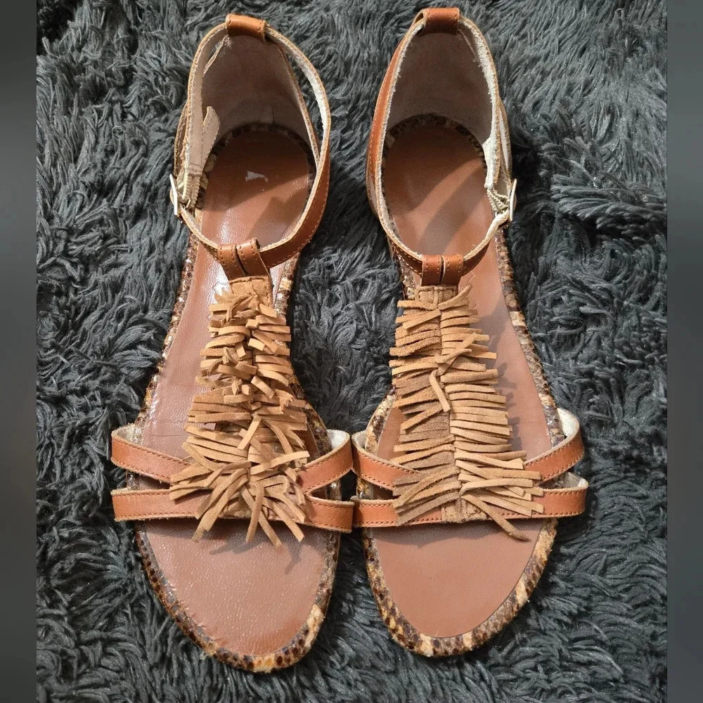 Lavorzione Artigiana Tan Fringed Sandal Sz 40